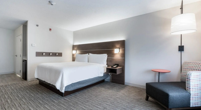 Holiday Inn Express and Suites Jasper, Boek Hotel Hotels in Indiana met ontbijt, Ontbijt