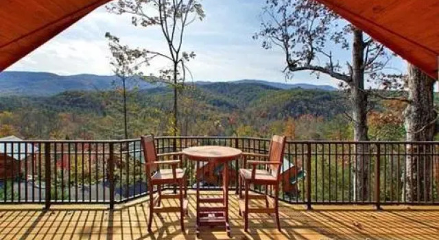 Mountain Elegance Holiday home, Забронировать Апартаменты/квартира Отели Гатлинберг с бассейном, Бассейн