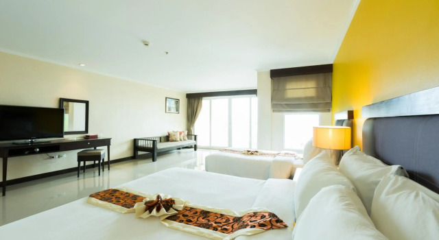 Royal Phala Cliff Beach Resort and Spa
