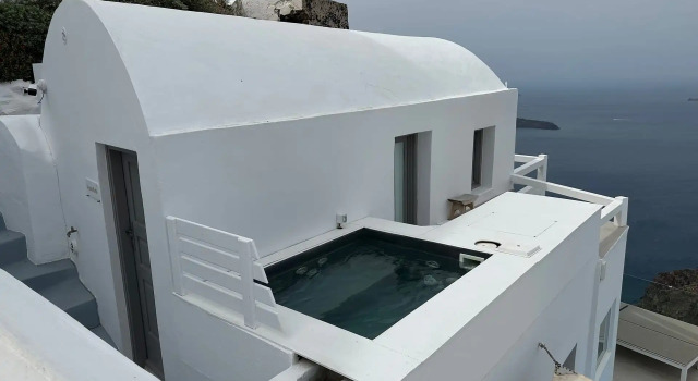 Полулюкс Anemos Cave Suites