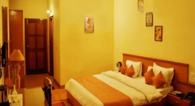 Pratiksha Himalayan Retreat, Rezervovat Hotel Ranikhet Uttarakhand