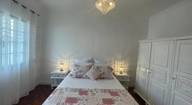 Jenny House with Private Pool, Prenota Hotel Faro 