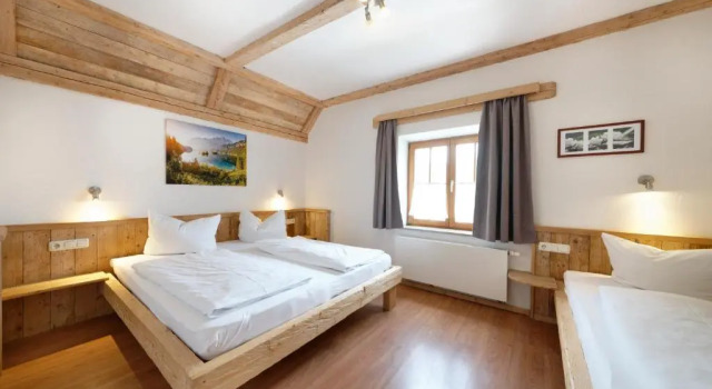Трёхместный номер Standard с балконом Hotel garni Alpengruss
