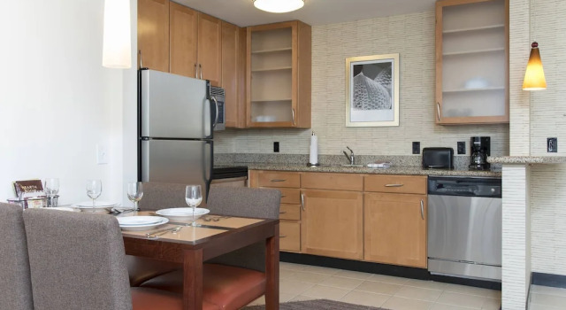 Одноместный люкс c 1 комнатой Residence Inn Marriott Moline