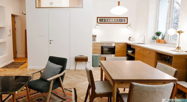 Warsaw Concierge Saska Studio