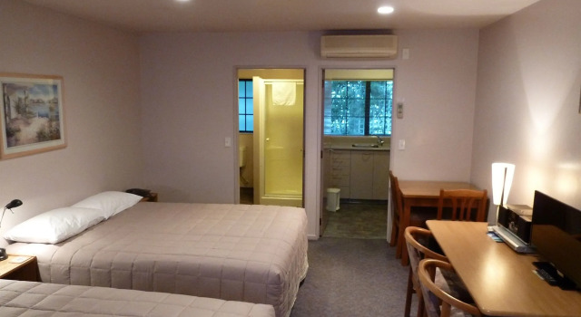 Tudor Lodge Motel, Забронировать Мотель Тахунануи Нельсон