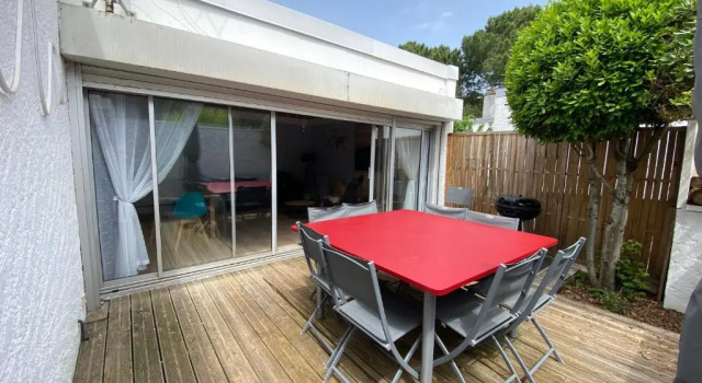 Agréable villa - 7/9 personnes Arcachon-Aiguillon, Забронировать Вилла Коттеджи Бассен-д'Аркашон, Коттедж