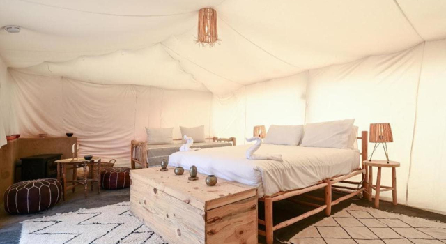 Emeraude Camp Agafy, Забронировать Отель Отели Марракеш-Тенсифт-Эль-Хауз с парковкой, Парковка