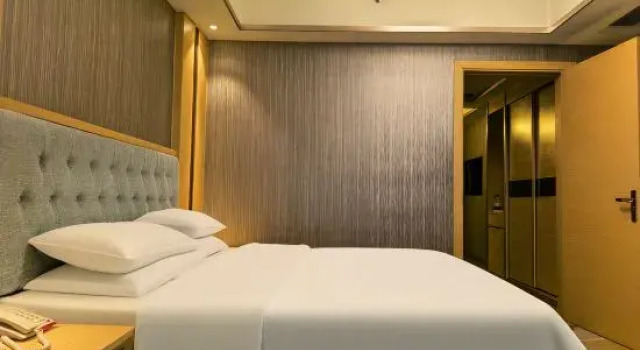 Люкс Deluxe Ganzhou Ruijin Wanjia Hotel (Hongjing Scenic Area & Municipal Government Store)