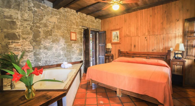 La Casa de Piedra By Rotamundos, Rezervovat Hotel Hotely v Cuetzalan del Progreso s parkováním, Parkování
