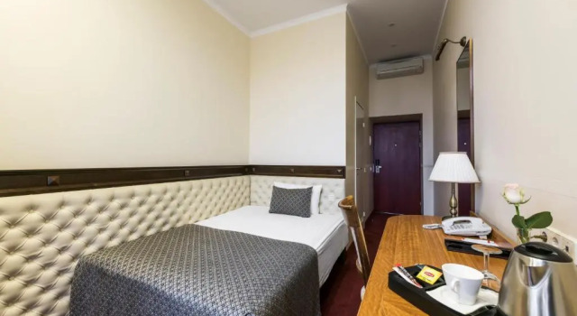 Одноместный номер Standard Congress Hotel