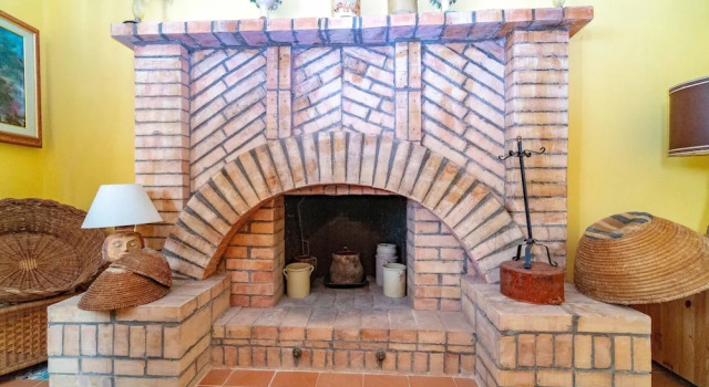 Les Chandelles, Book Bed and Breakfast San Menaio Foresta Umbra
