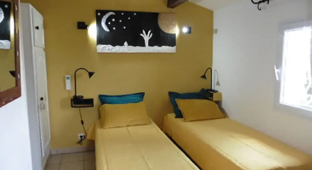Коттедж Classic с 2 комнатами Holiday cottage with private terrace, Bellegarde