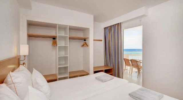 Студия Sunwing Resort And Spa Cala Bona