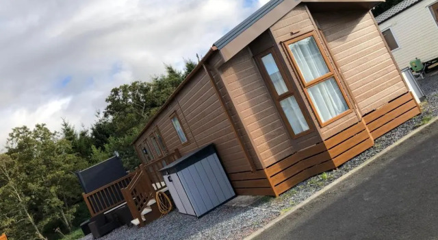 Вилла Moonlight Ridge -2 bedroom lodge with hot tub