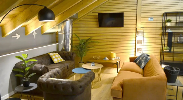 Albergue Alda Pilgrim León, Забронировать Отель Отели Леона с завтраком, рядом с INCIBE, Завтраки