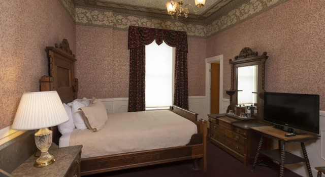 Historic Strater Hotel