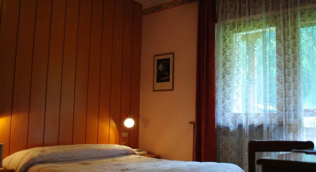 Номер Standard Monaco Sport Hotel