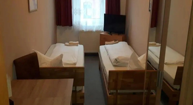 Апартаменты Standard Hotel & Pension Plagwitzer Hof