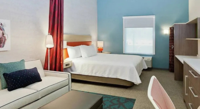 Двухместный люкс Accessible Home2 Suites By Hilton Atlanta Camp Creek Parkway, Ga