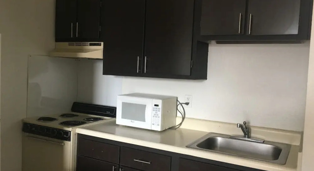 Двухместный номер Standard Welcome Suites Hazelwood Extended Stay Hotel