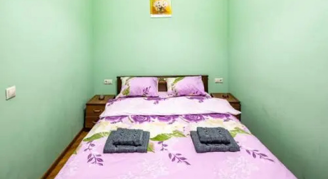 13 Franka Apartment 2, Забронировать Апартаменты/квартира Отели Львова с парковкой, рядом с Львовская галерея Зелена канапа, Парковка