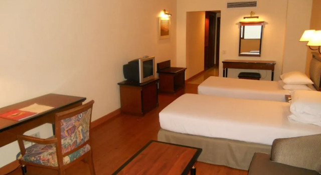 Двухместный номер Standard Dynasty Hotel Kuala Lumpur