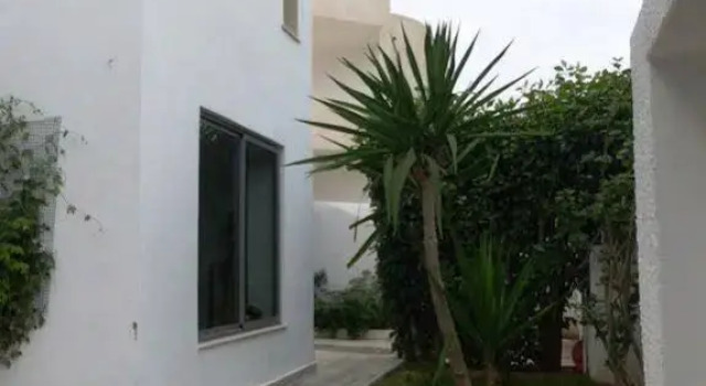 Villa Riadh Al Andalouss, Забронировать Вилла Ariana 