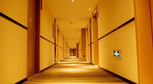 City Comfort Inn Yiyang Qiaonan, Book Hotel Hotels in Yiyang with Parking, Parking