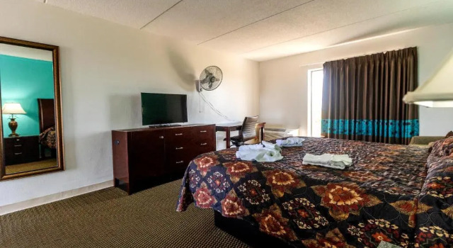 Crystal Palace Resort, Book Ferieresort Bolivar Peninsula Houston