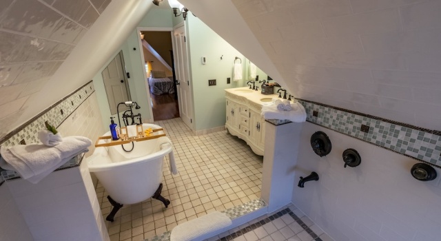 Люкс Luxury 1899 Inn
