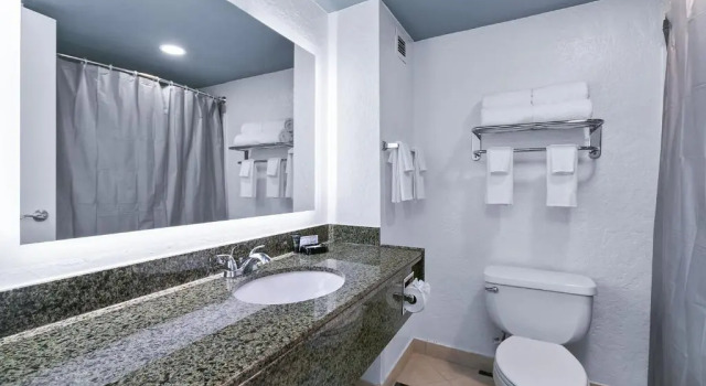 Двухместный номер Standard Mulberry, a Wyndham Hotel