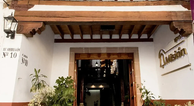 Mision Patzcuaro Centro Historico, Rezervovat Hotel Business hotely v Michoacan, 4* 5*