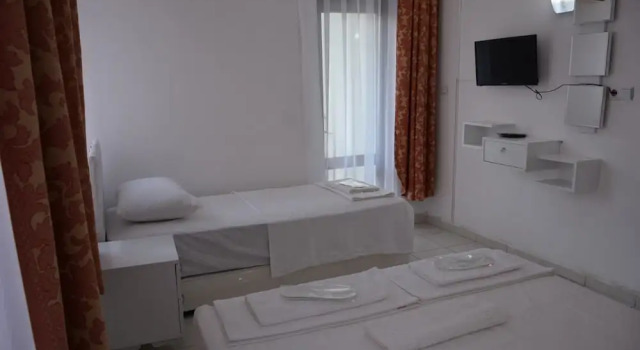 Трёхместный номер Standard с балконом Alanya City Hotel & Residence