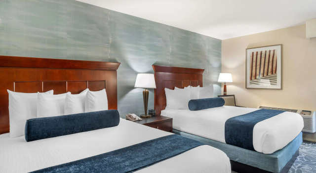 Четырёхместный номер Standard Best Western Plus Carpinteria Inn