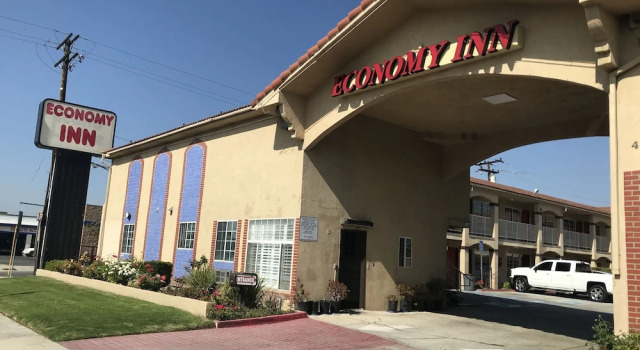 Econo Lodge Airport