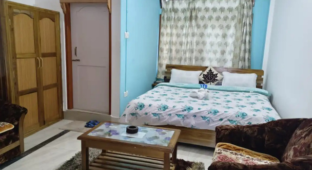 Люкс Hotel White Tara