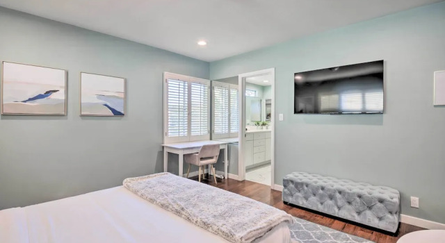 Quaint Studio in Los Angeles - Ideal Location, Забронировать Отель Отели Лос-Анджелеса 3 звезды, 3*