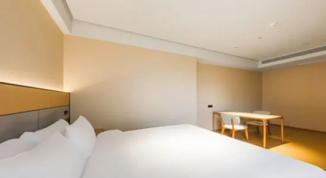 Люкс Deluxe JI Hotel (Chongqing East Railway Station, Chayuan Metro Station)
