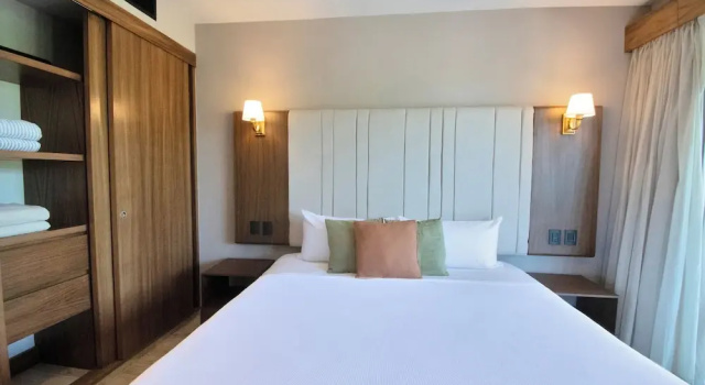 Номер Comfort Hacienda Tuk by The Spot Rentals