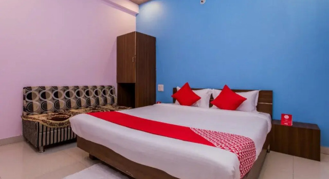 Hotel Manorama Palace By OYO Rooms