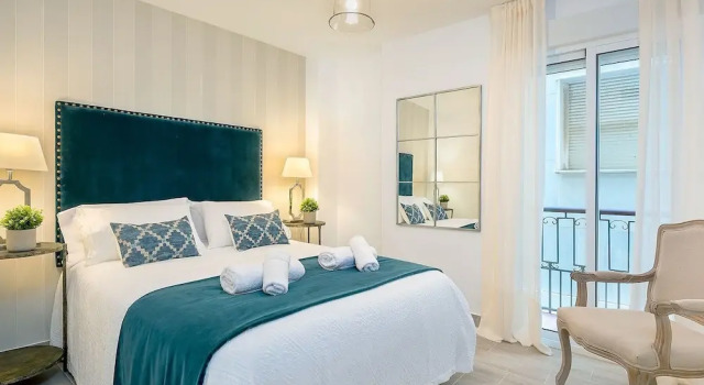 Апартаменты с 3 комнатами Genteel Home Plaza de las Flores