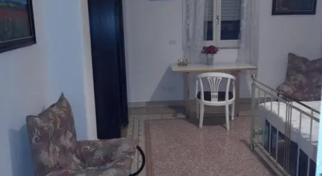 Appartamento Via Trevisani, Забронировать Апартаменты/квартира Бари Bari Province, рядом с Малый театр