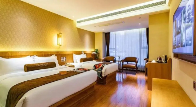 James Joyce Coffetel (Chengdu East Railway Station Greenland468)), Book Hotel Hoteller i Chengdu med parkering, Parkering