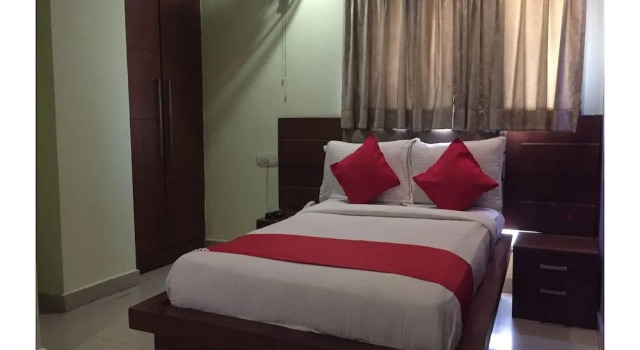 OYO 382 Madhura Inn, Rezerwuj Hotel Hyderabad 