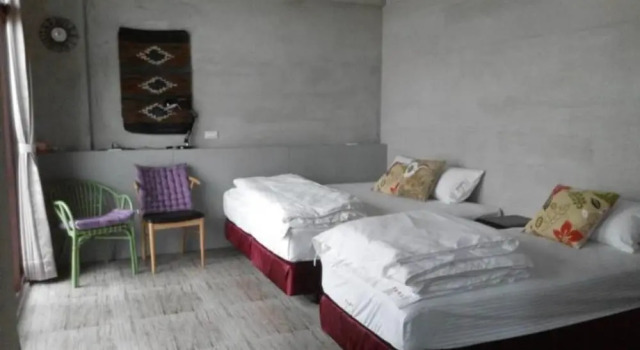 Standaard Vierpersoons Familie kamer met balkon CAPYBARA Hostel