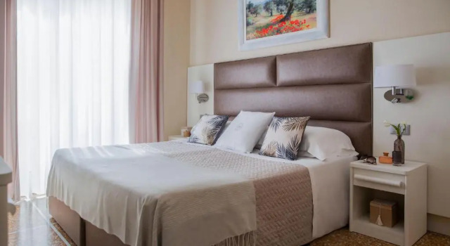 Двухместный номер Standard с балконом Hotel Mediterraneo