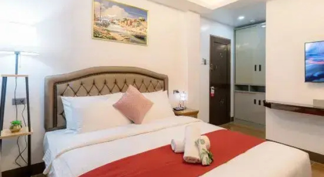 Люкс с балконом Loboc Riverside Inn & Restaurant