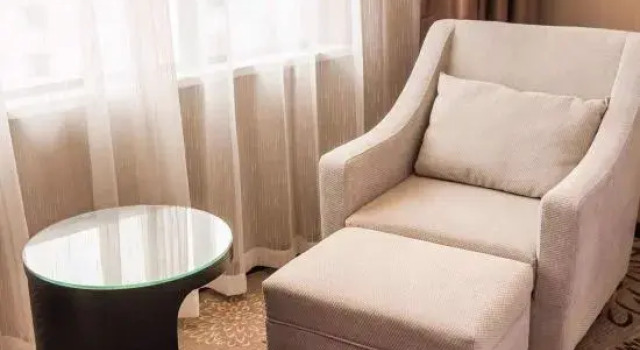 Трёхместный номер Deluxe Lavande Hotel (Guilin Mixc)