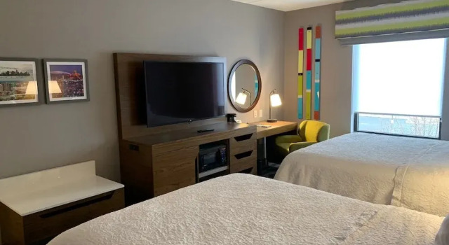 Hampton Inn & Suites Syracuse Erie Blvd I 690, Rezerwuj Hotel Syracuse 